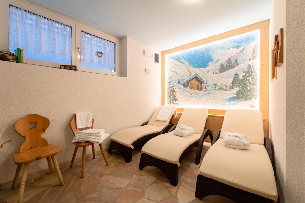 Berg Hotel Latemar Spitze Vigo di Fassa Exterior foto